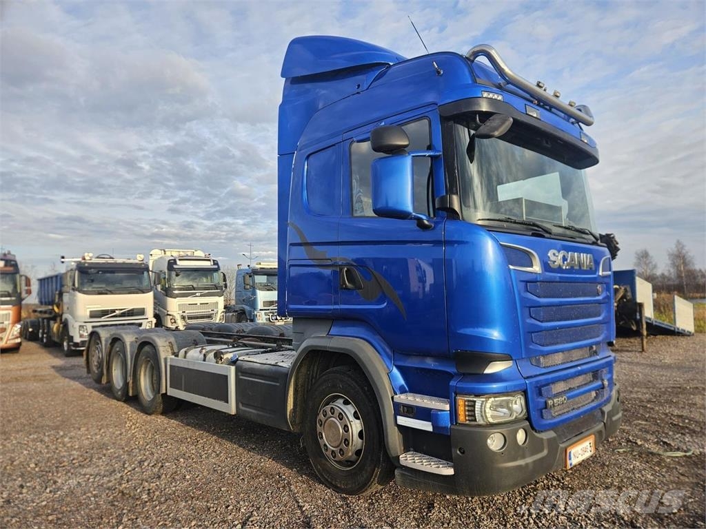 Scania R580 8x4 Kuorma-autoalustat