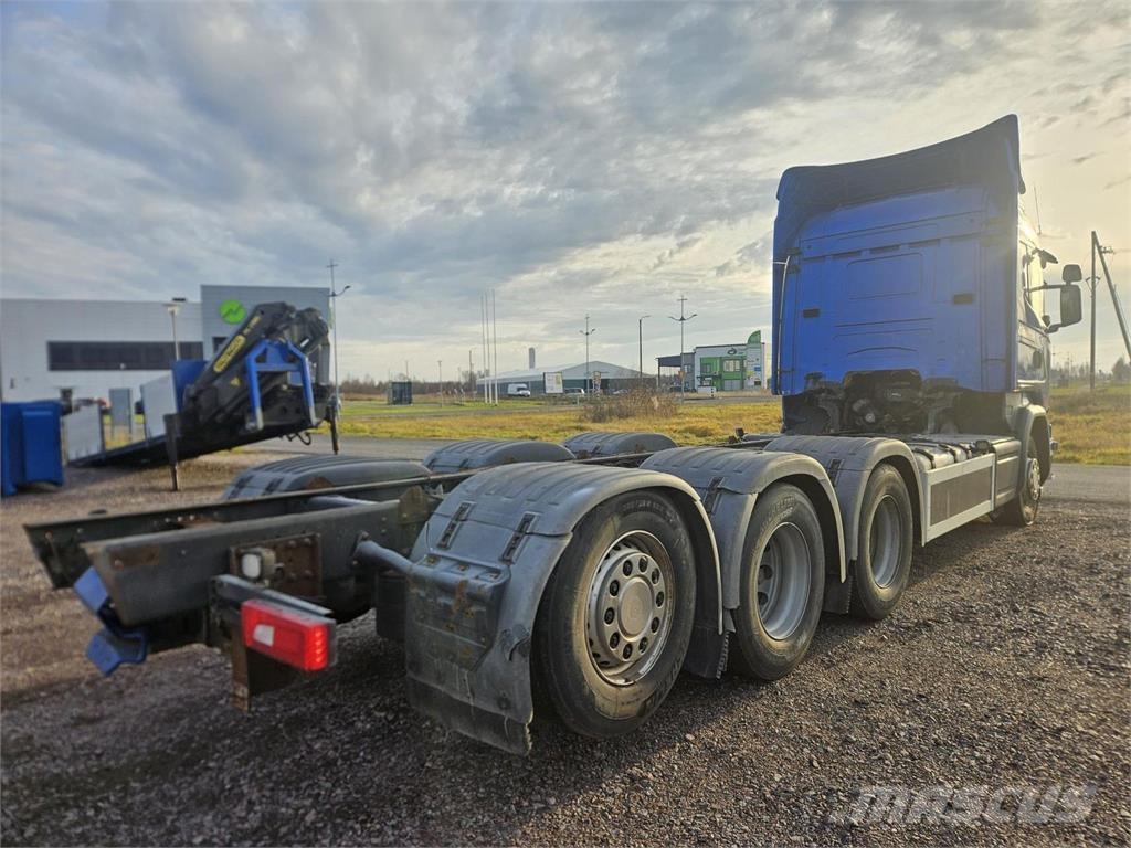 Scania R580 8x4 Kuorma-autoalustat
