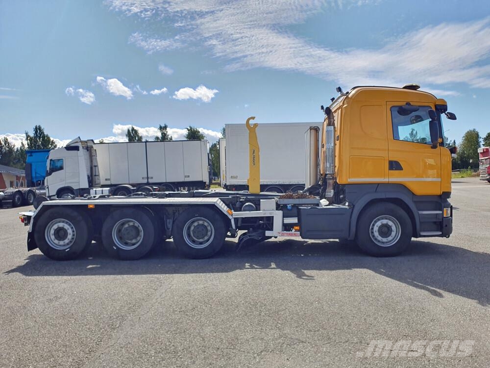 Scania R580 8x4 -17 Komunalna vozila