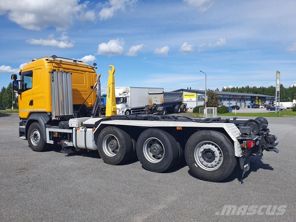 Scania R580 8x4 -17 Komunalna vozila