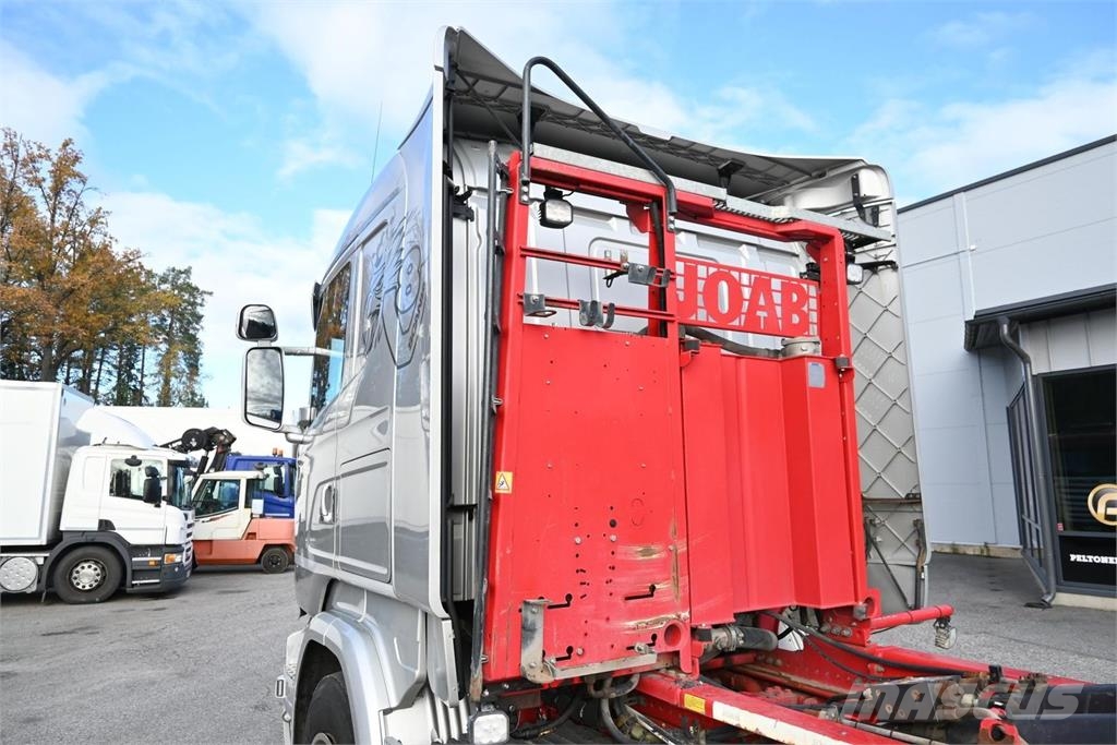 Scania R580 8x4*4 Tridem Hook lift trucks