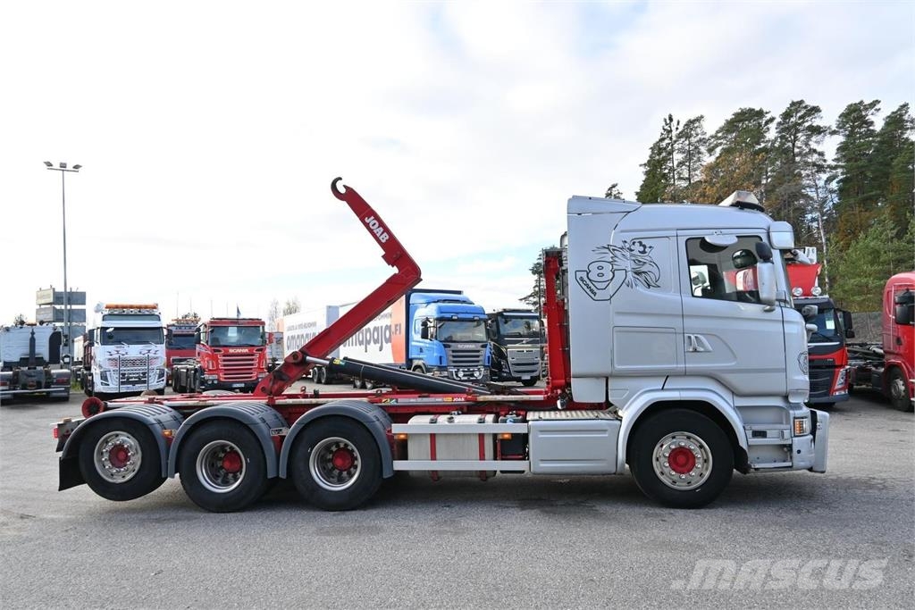 Scania R580 8x4*4 Tridem Hook lift trucks