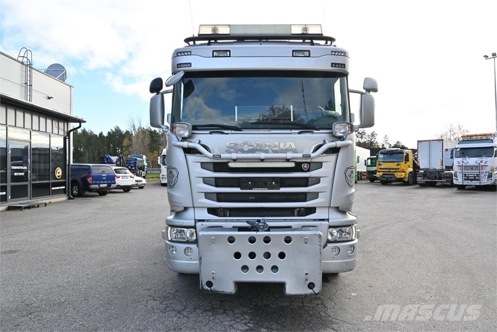 Scania R580 8x4*4 Tridem Hook lift trucks