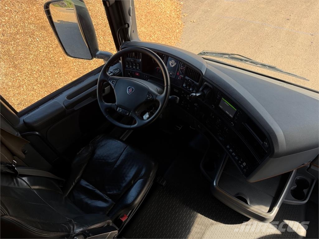 Scania R730 8x4 *Palfinger nosturi* Timber trucks