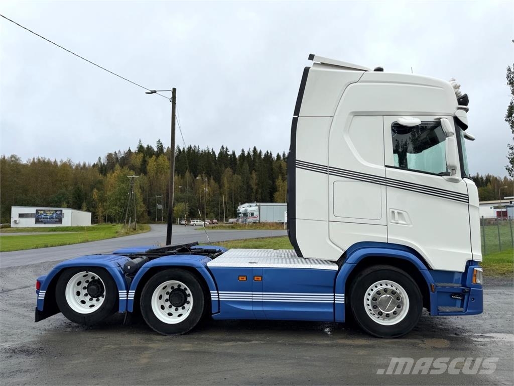 Scania S540 6x2 hidastin Täysilma Vilcēji