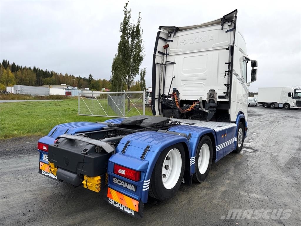 Scania S540 6x2 hidastin Täysilma Vilcēji