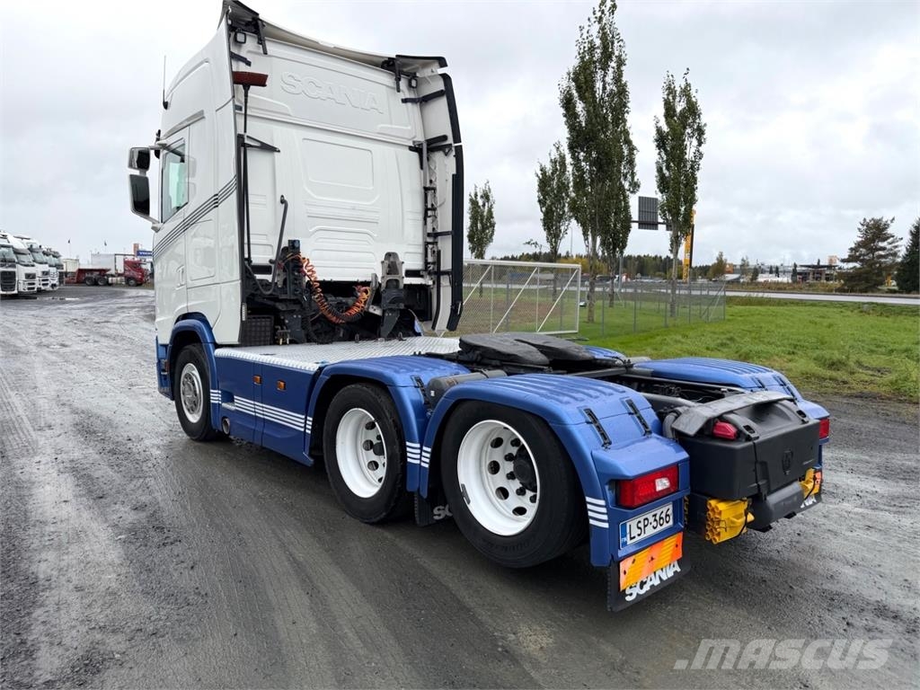 Scania S540 6x2 hidastin Täysilma Vilcēji