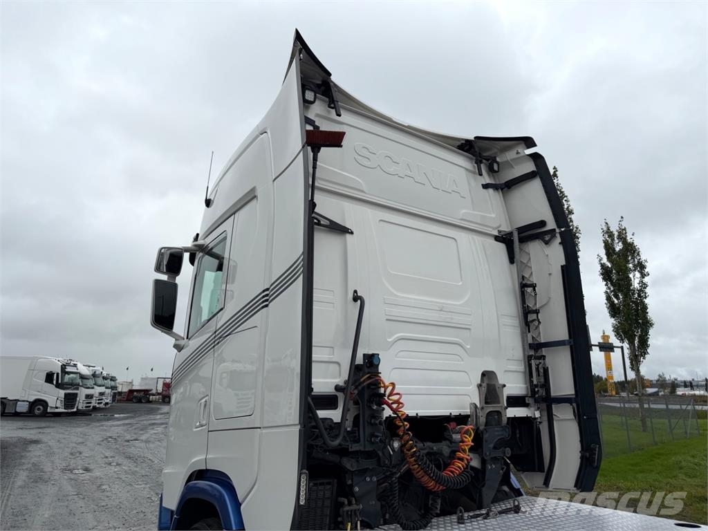 Scania S540 6x2 hidastin Täysilma Vilcēji