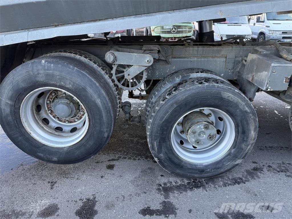 Scania T 113 320 8x2 Kipper