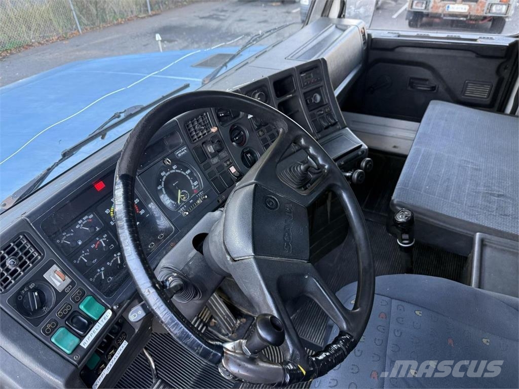 Scania T 113 320 8x2 Kipper