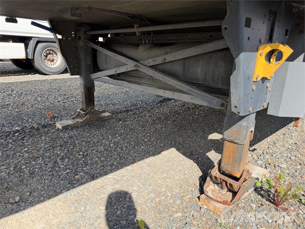 Schmitz 15tn kaula sinkitty runko Semi-trailer med Kølefunktion