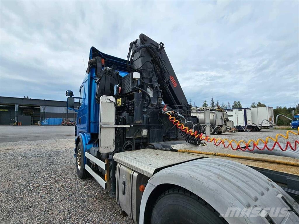 Siimet PPV lavetti ja Scania 144 Hiab 330-5 nosturil Low loader-semi-trailers
