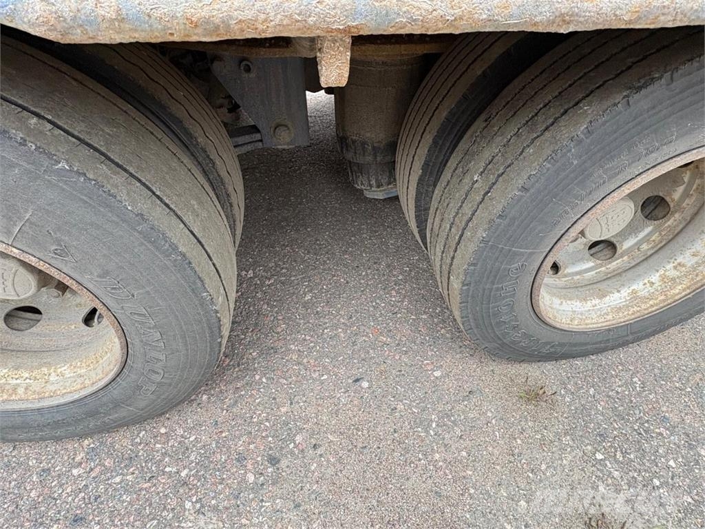 Siimet T390-56 + Volvo FH16 660 Yhdistelmä 로우 로더-세미 트레일러