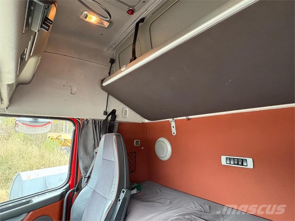 Siimet T390-56 + Volvo FH16 660 Yhdistelmä 로우 로더-세미 트레일러