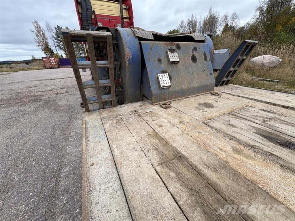 Siimet T390-56 + Volvo FH16 660 Yhdistelmä 로우 로더-세미 트레일러