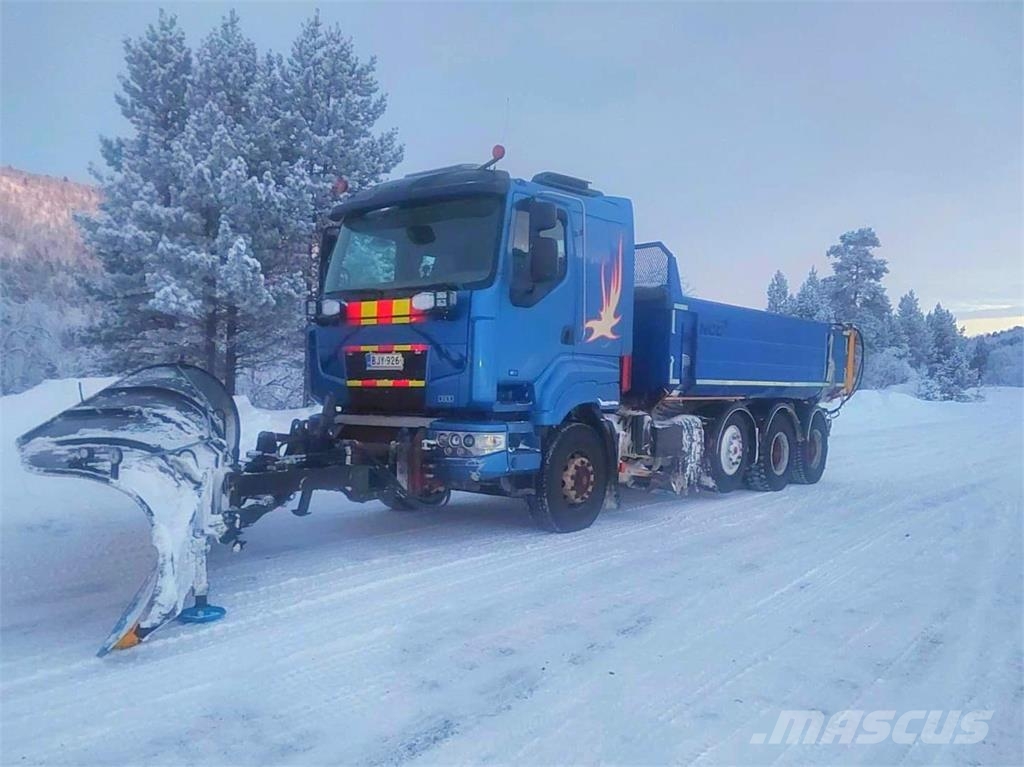 Sisu C600 E15M 8X4 Kommunalt / generelt kjøretøy