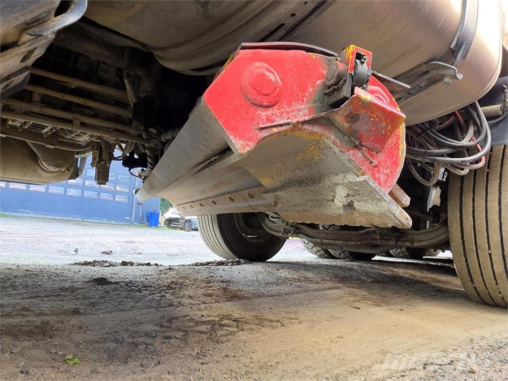 Sisu CK16M 10X4 Tiehoitoauto Pojazdy komunalne