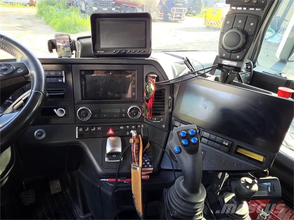 Sisu CK16M 10X4 Tiehoitoauto Pojazdy komunalne