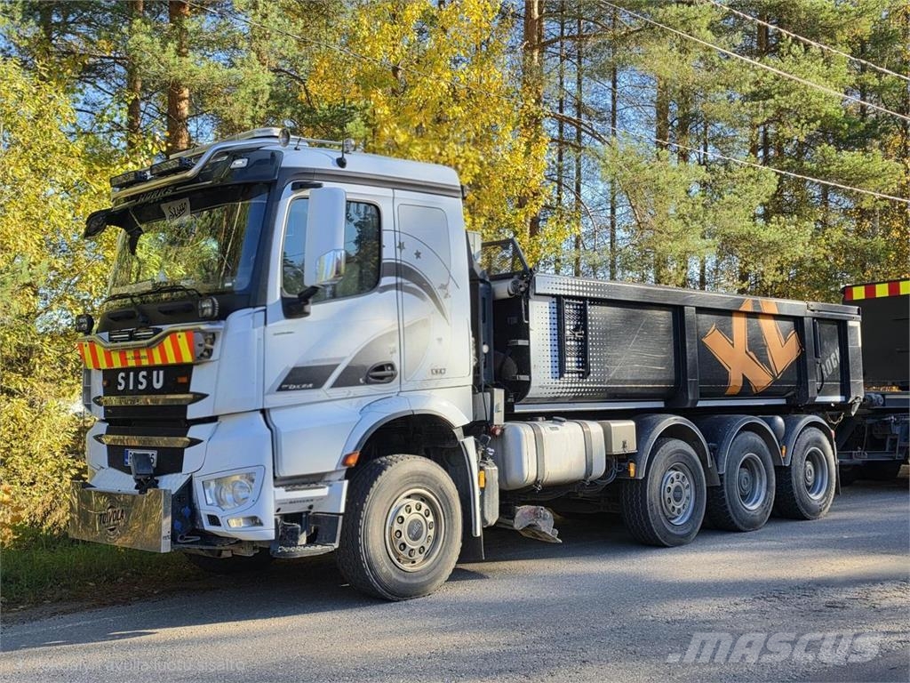 Sisu CM16M 8x4 Tienhoitoauto Pilsētas atkritumvedēji