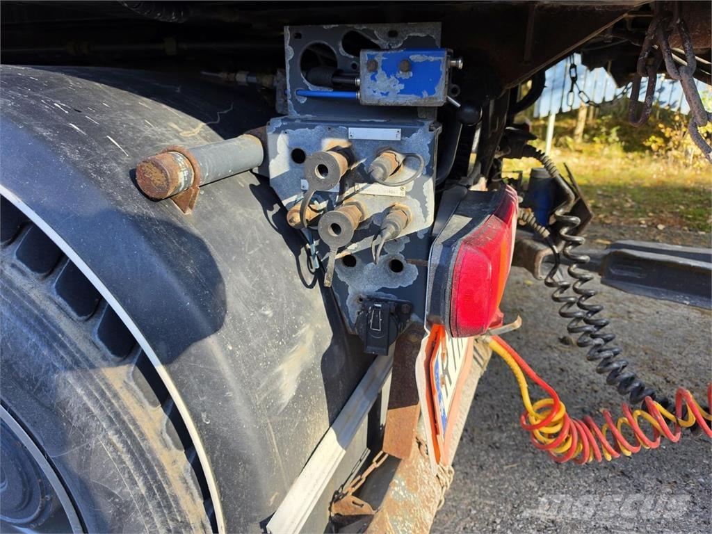 Sisu CM16M 8x4 Tienhoitoauto Pilsētas atkritumvedēji
