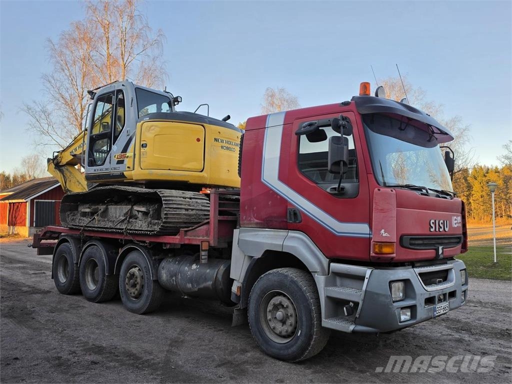 Sisu E11 410 8X2 Kaivinkoneritilä Kamioni za prijevoz šumskih strojeva