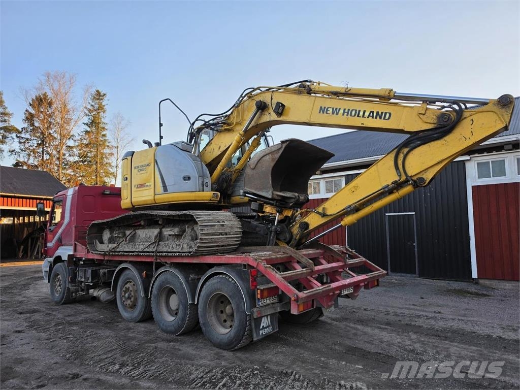 Sisu E11 410 8X2 Kaivinkoneritilä Kamioni za prijevoz šumskih strojeva