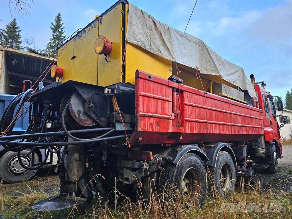 Sisu E11 6X2 Tiehoitoauto Pojazdy komunalne