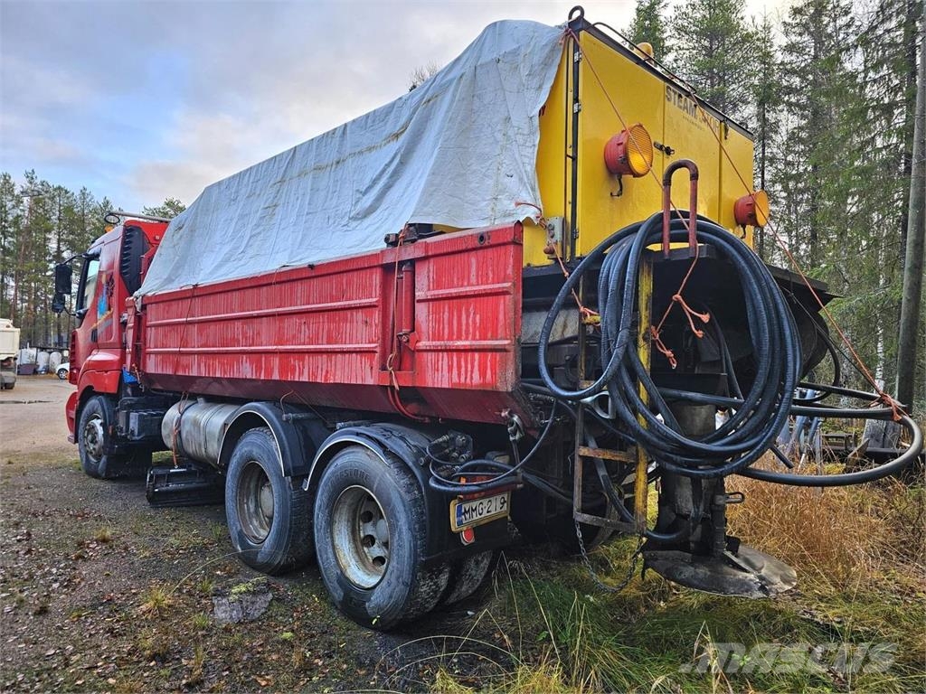 Sisu E11 6X2 Tiehoitoauto Pojazdy komunalne