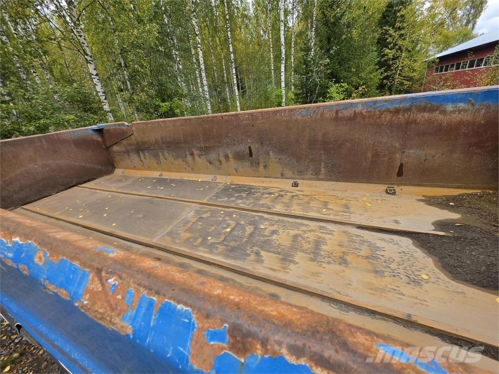 Sisu E11 8X2 Tienhoitoauto Pilsētas atkritumvedēji