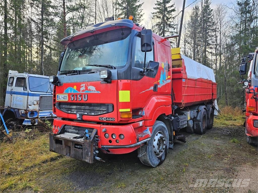 Sisu E12 6X4 Tiehoitoauto Комунальні автомобілі / автомобілі загального призначення
