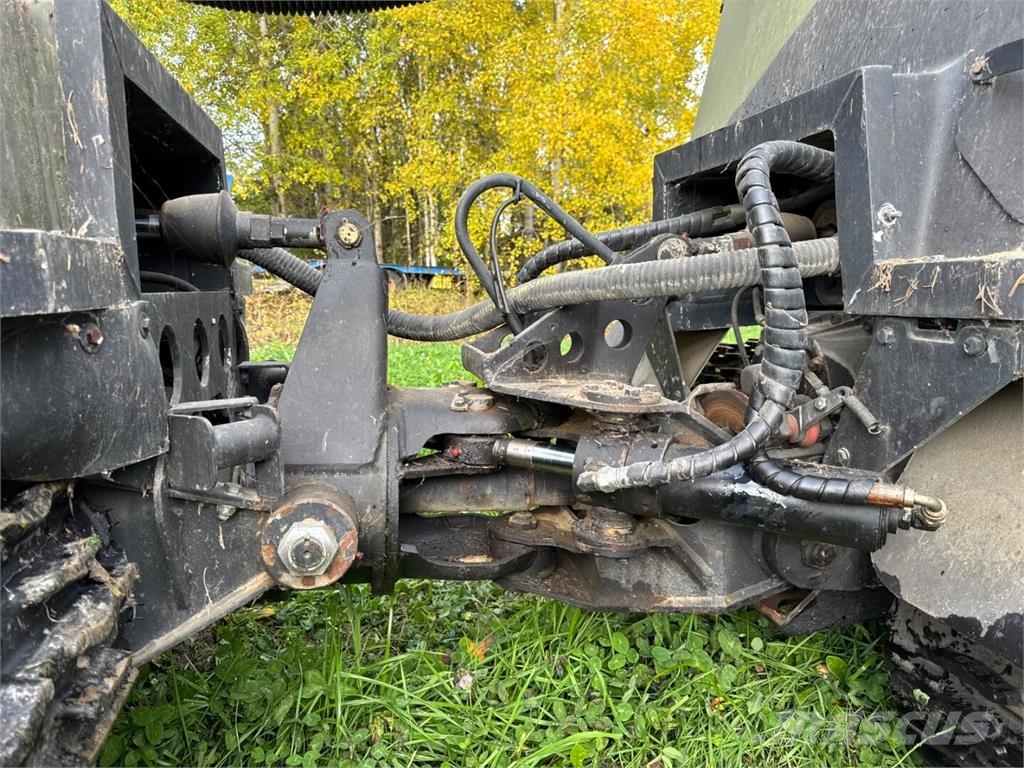 Sisu NA-140BT Umpikorikuorma-autot