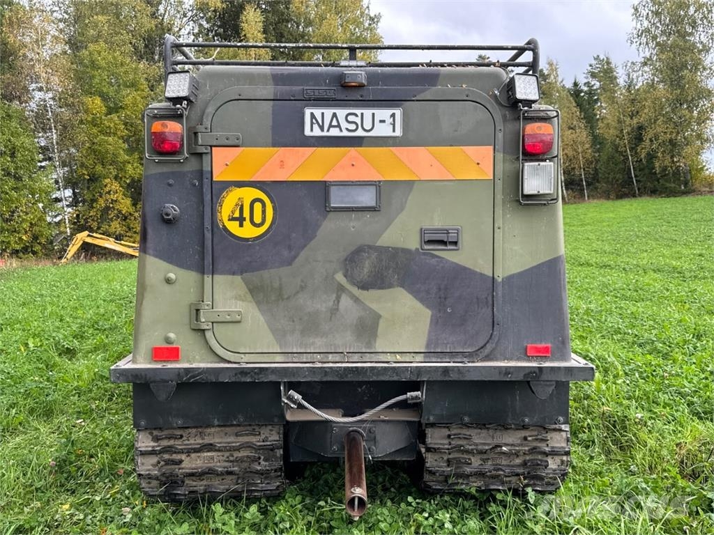 Sisu NA-140BT Umpikorikuorma-autot