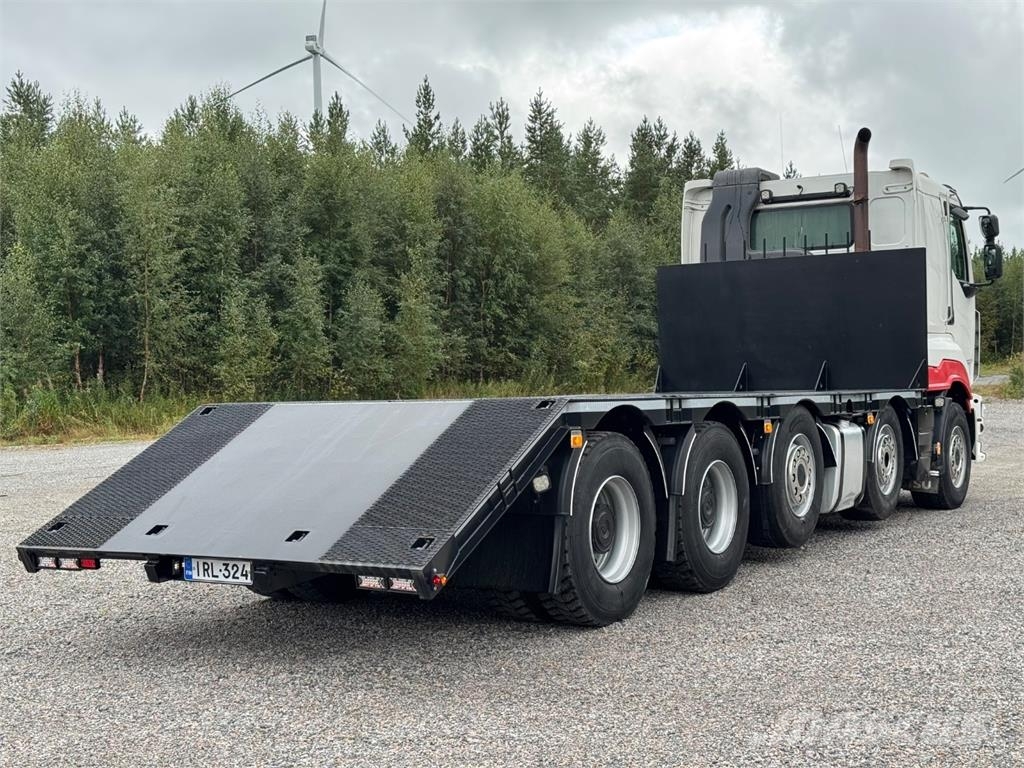 Sisu R500 10x4 Camiones de transporte de maquinaria forestal