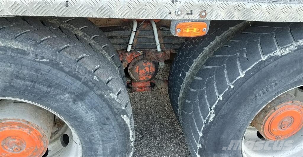 Sisu R500 10X4, Kesla 2012T Kiper kamioni