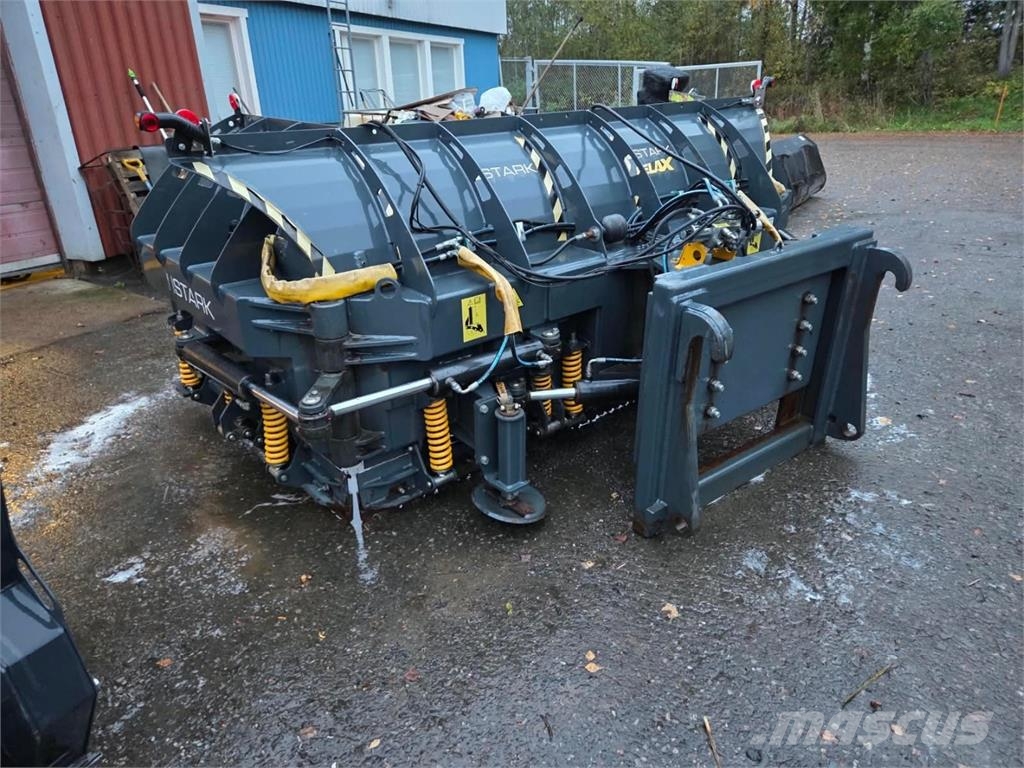 Stark 5400/2400H حراثات ونصول الجليد