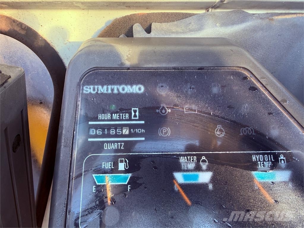 Sumitomo S160-F2 Közepes (midi) kotrók 7 t - 12 t