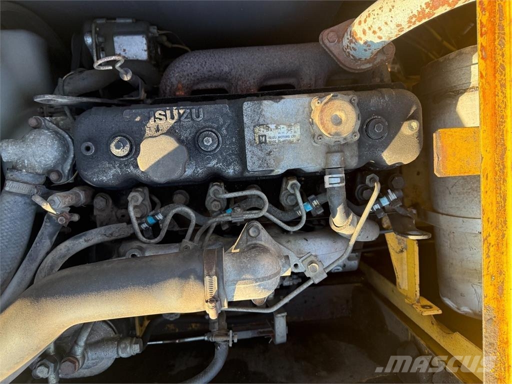 Sumitomo S160-F2 Közepes (midi) kotrók 7 t - 12 t