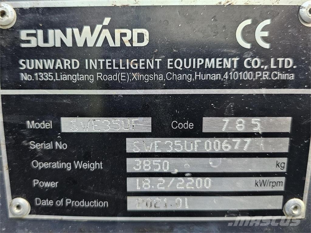 Sunward SWE35UF, Rototilt R2, koura, 2 kauhaa Miniescavadeiras < 7t (Mini escavadeiras)