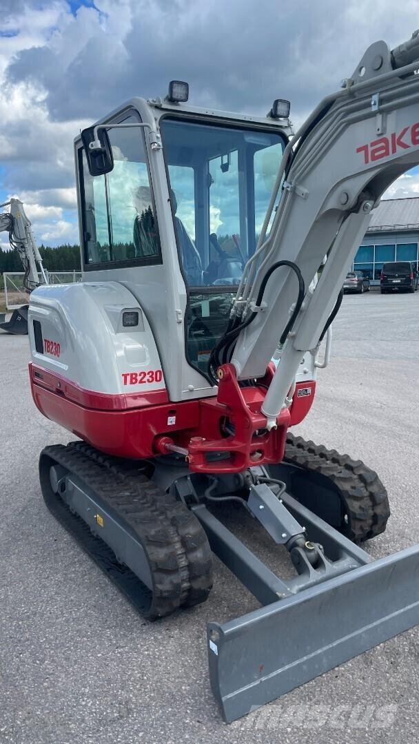 Takeuchi TB230 Engcon Εκσκαφάκι (διαβολάκι) < 7t
