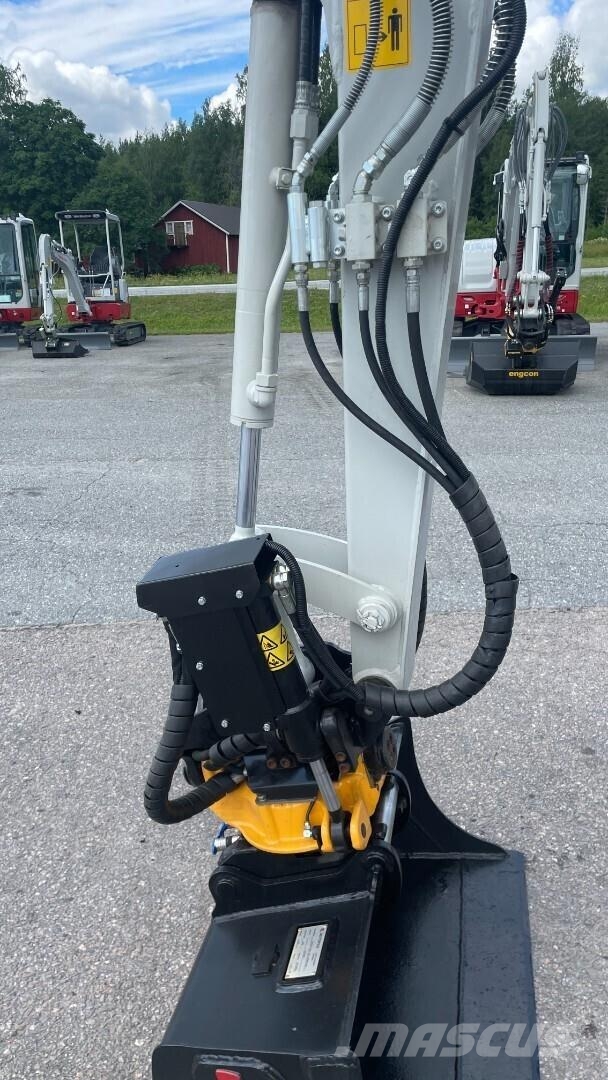 Takeuchi TB230 Engcon Εκσκαφάκι (διαβολάκι) < 7t