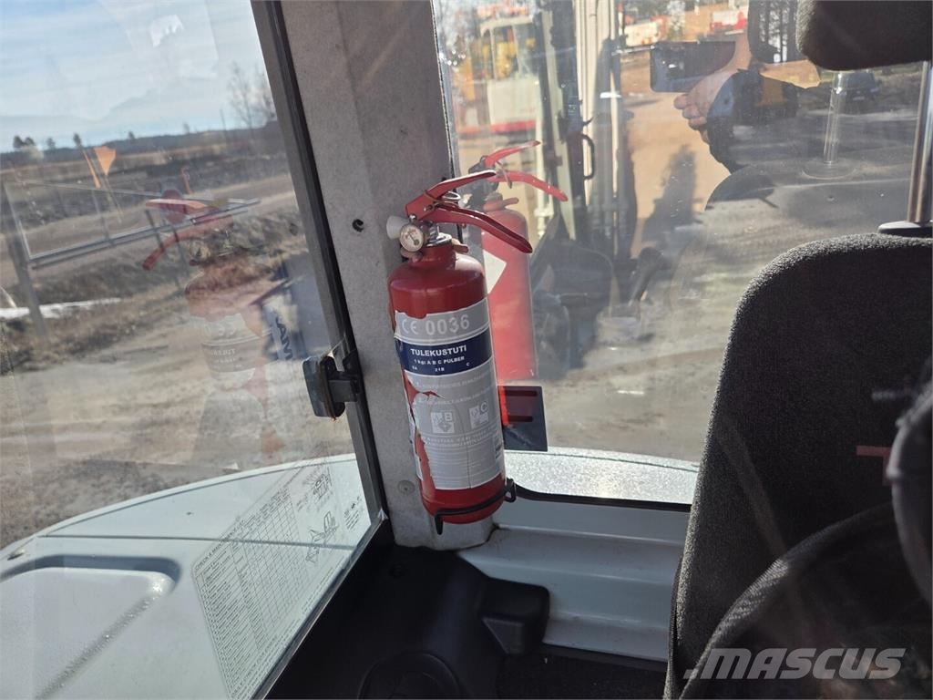 Takeuchi TB260 Εκσκαφάκι (διαβολάκι) < 7t