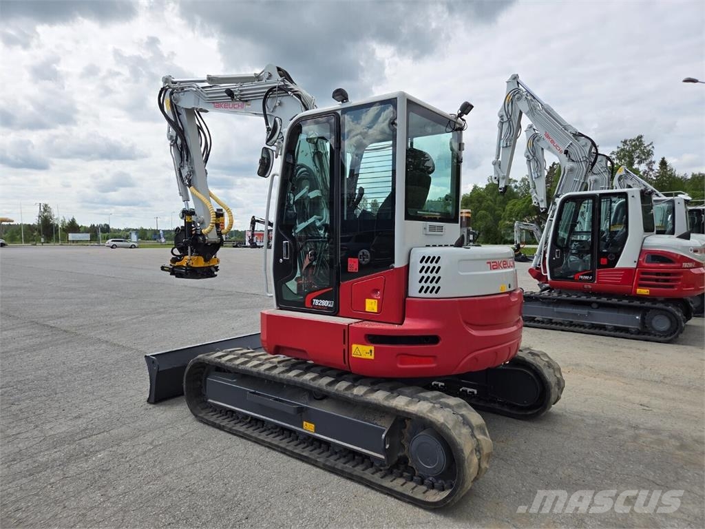 Takeuchi TB280FR Midi bageri 7t – 12t