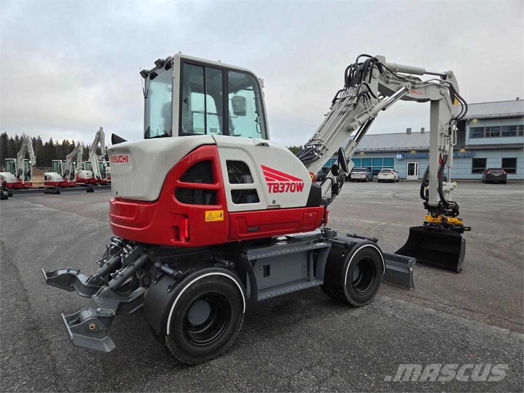 Takeuchi TB370w Lastik tekerli ekskavatörler