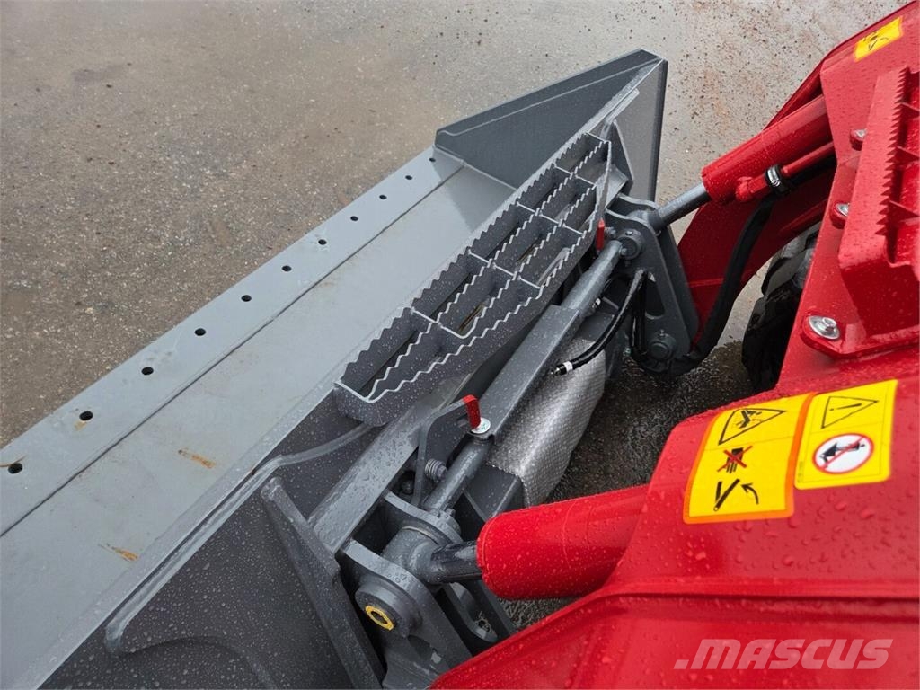 Takeuchi TL12v-2 Skid steer loderler