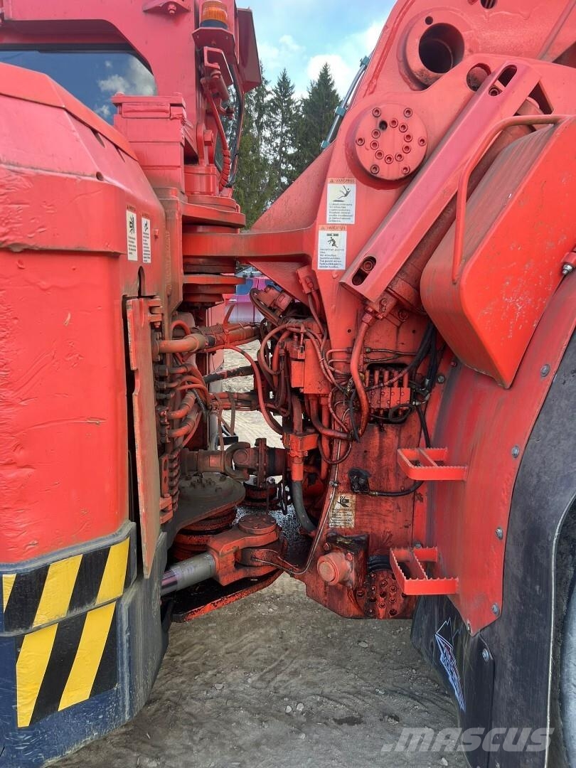 Tamrock TORO T0010 Wielladers