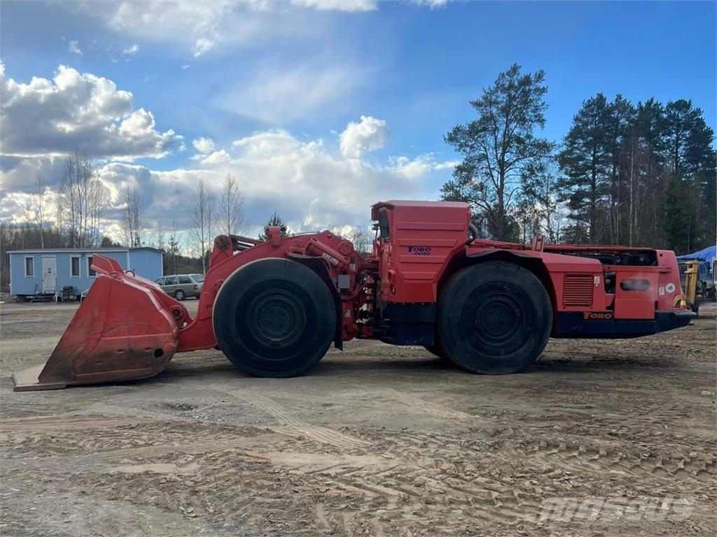 Tamrock TORO T0010 Wielladers