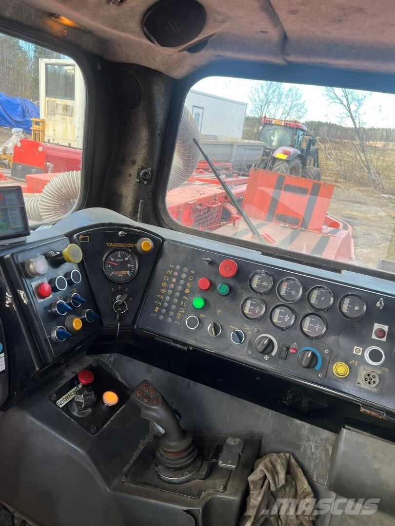 Tamrock TORO T0010 Wielladers