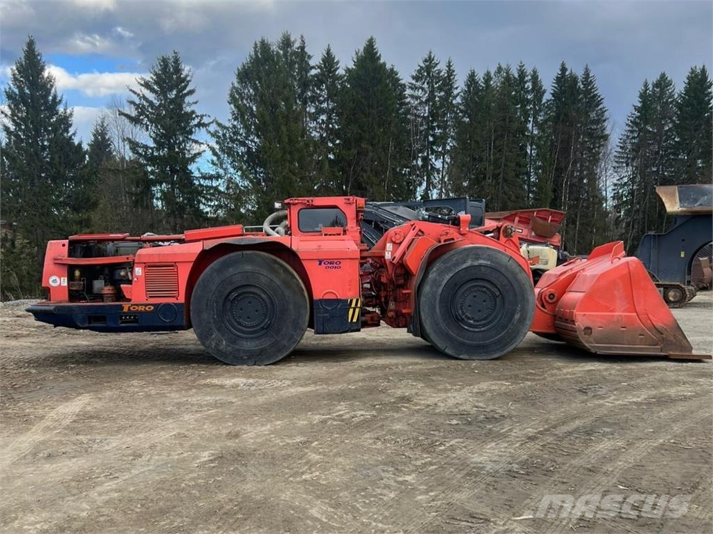 Tamrock TORO T0010 Wielladers