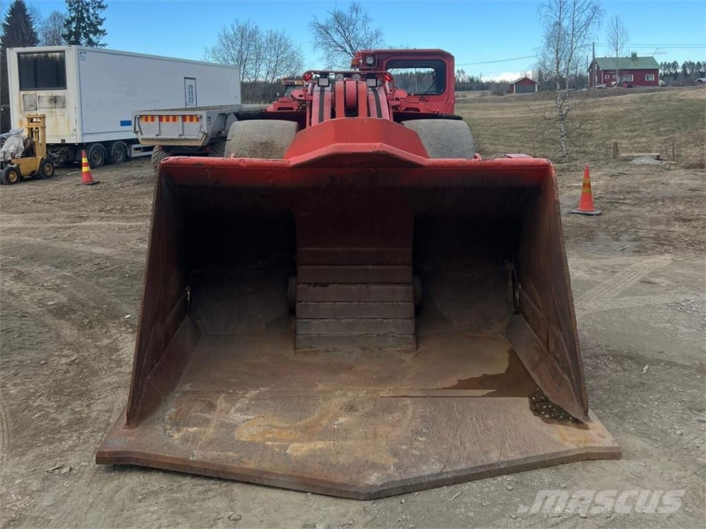 Tamrock TORO T0010 Wielladers