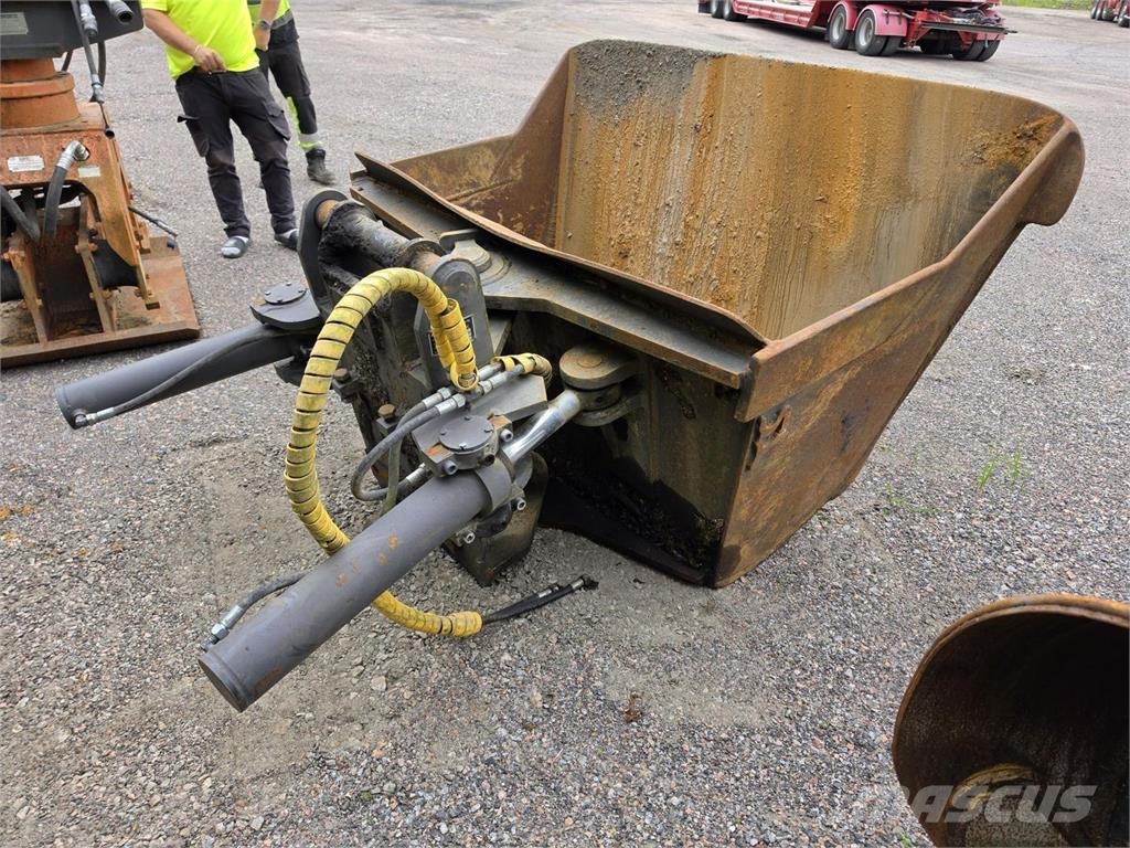  Terästyö T.Salminen Oy Kallistuva Luiskakauha NTP3 Buckets